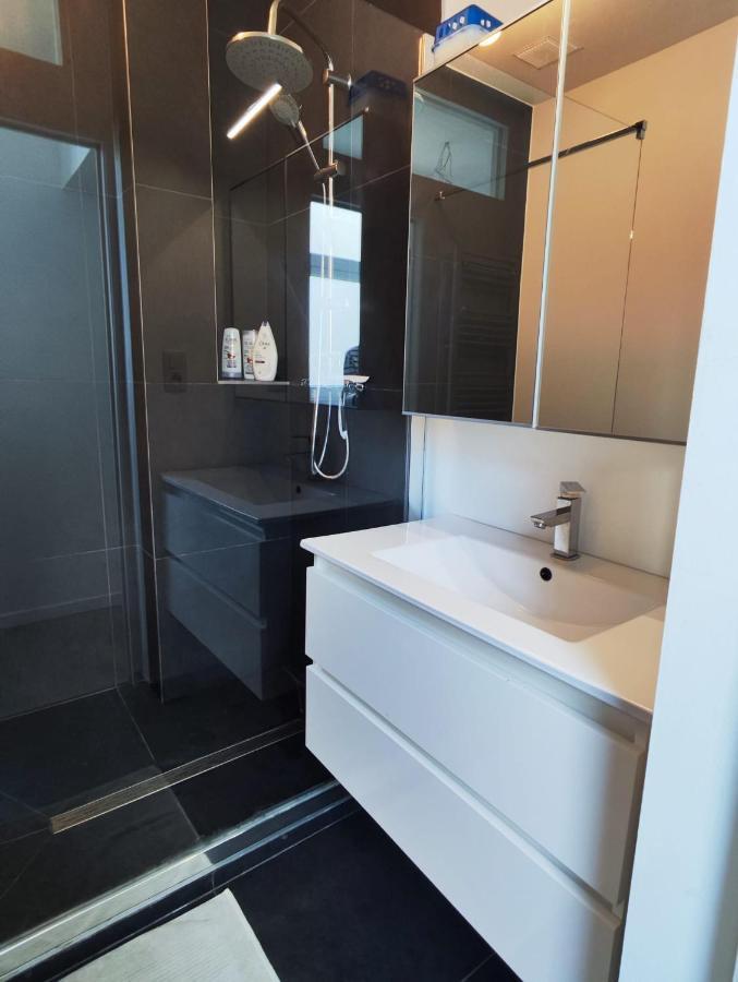 Gezellig Appartement Op Het Bruisende Zuid. Anversa Esterno foto